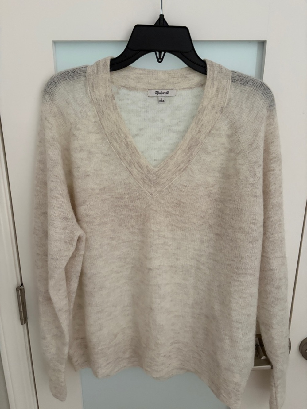Madewell Women's V-Neck Sweater in Beige